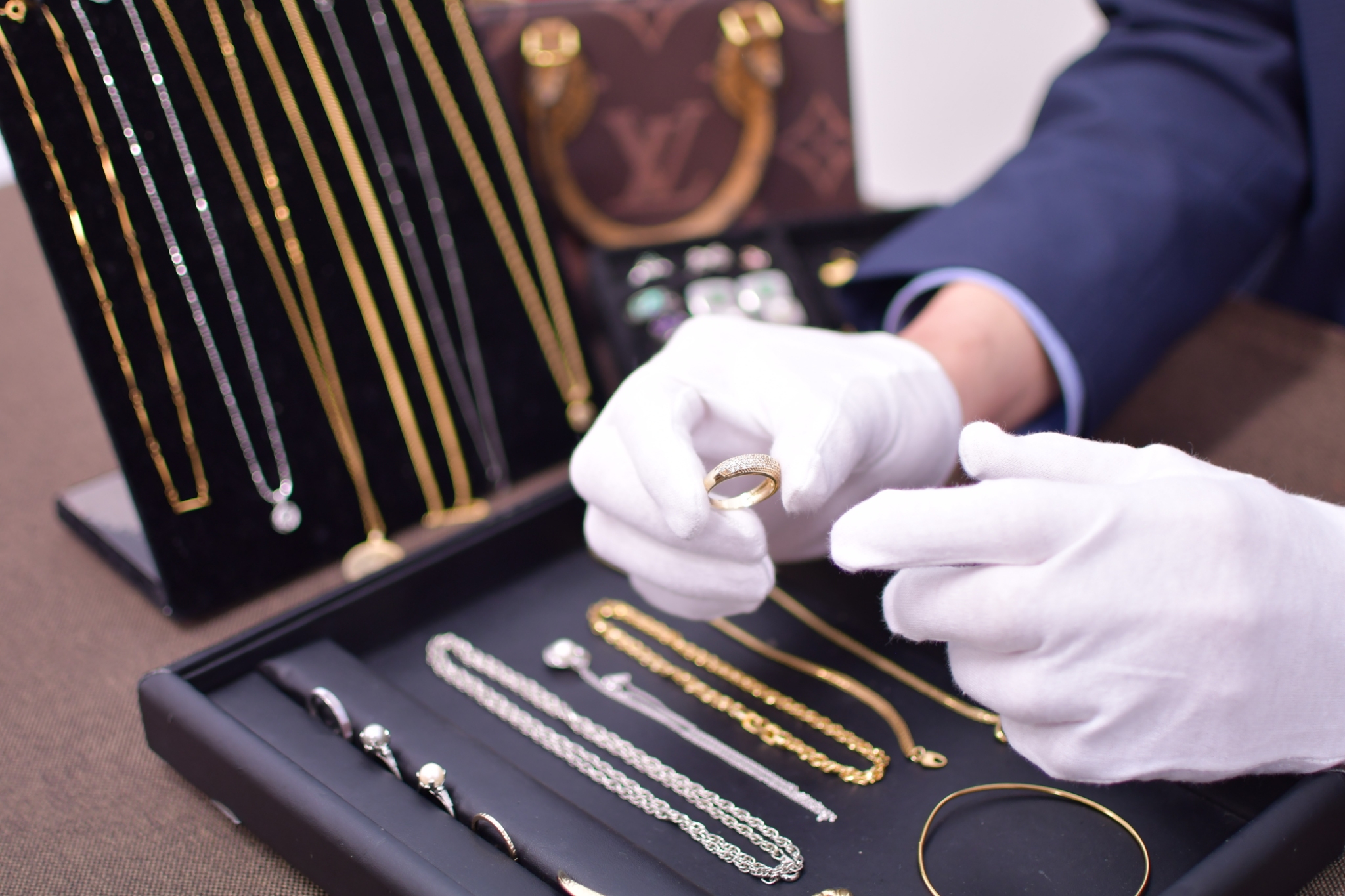 催事買取 査定風景